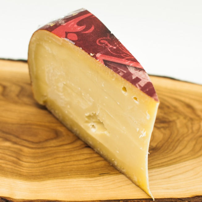 https://www.cheesyplace.com/cdn/shop/products/CheeseCounter-PrimaDonnaMaturo-fromCheesyplace.com_654x654.jpg?v=1648655560