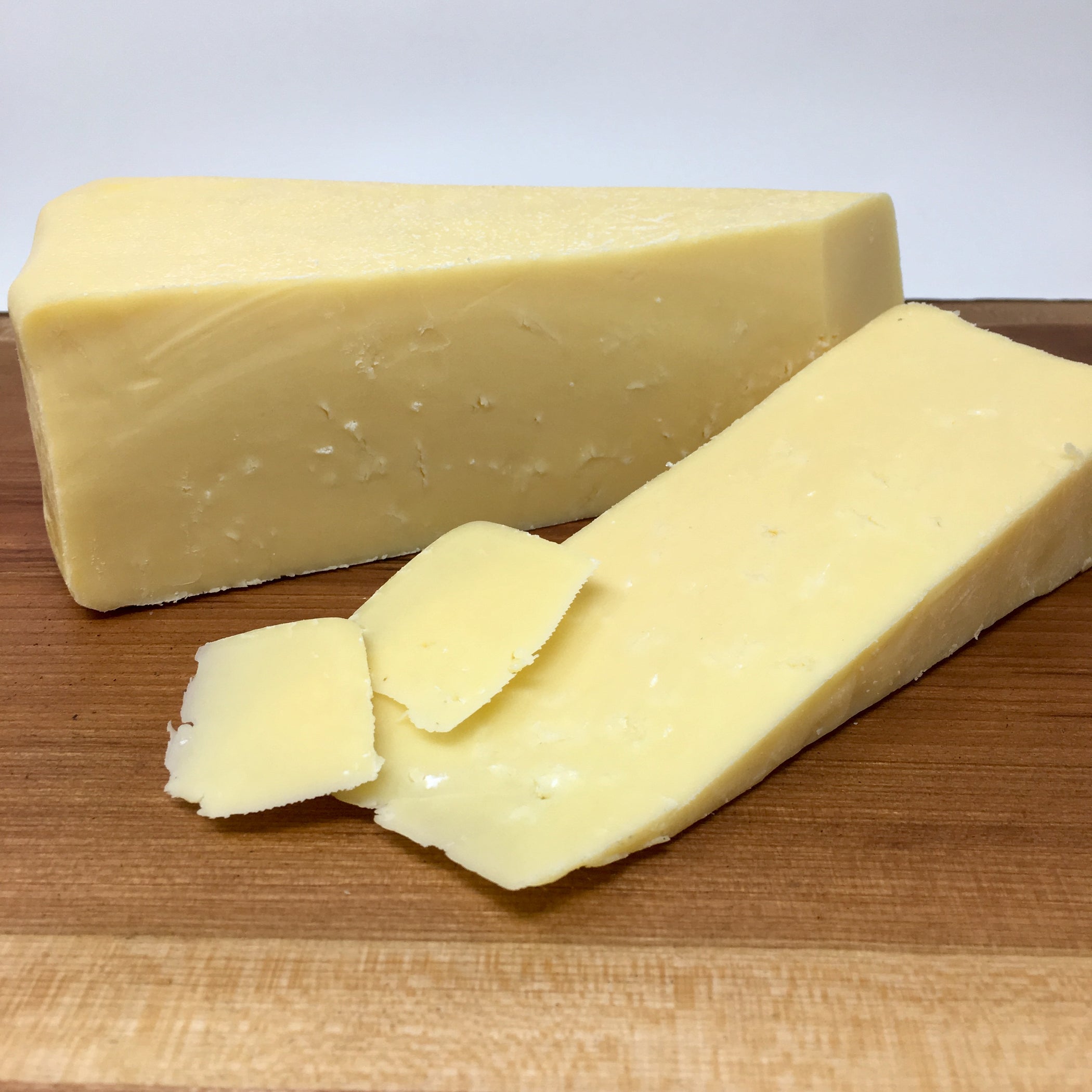 Wookey Hole Cave Aged Cheddar Cheese Delivered Fast From Cheesyplace —